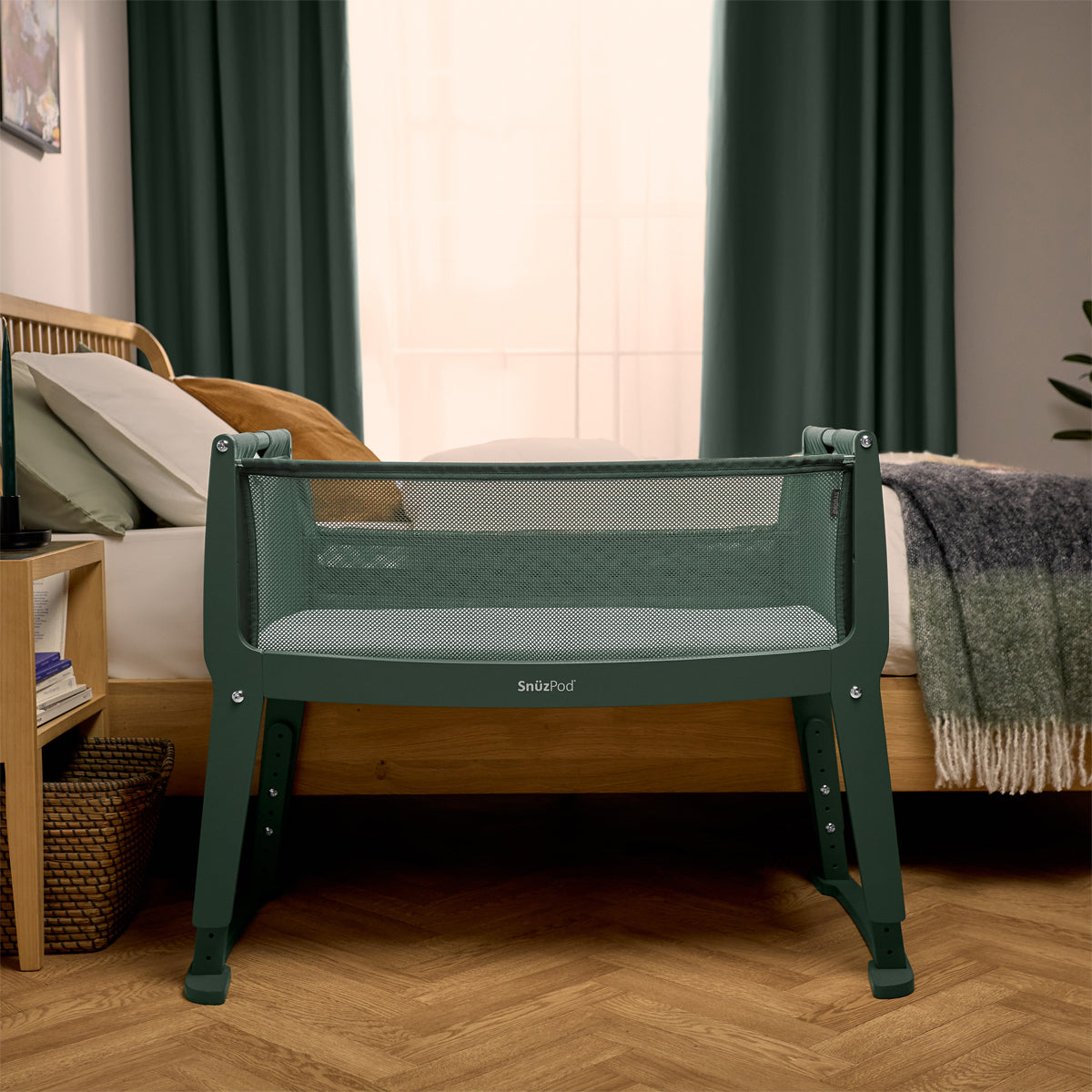 SnuzPod Studio Bedside Crib with mattress - Berlin Green