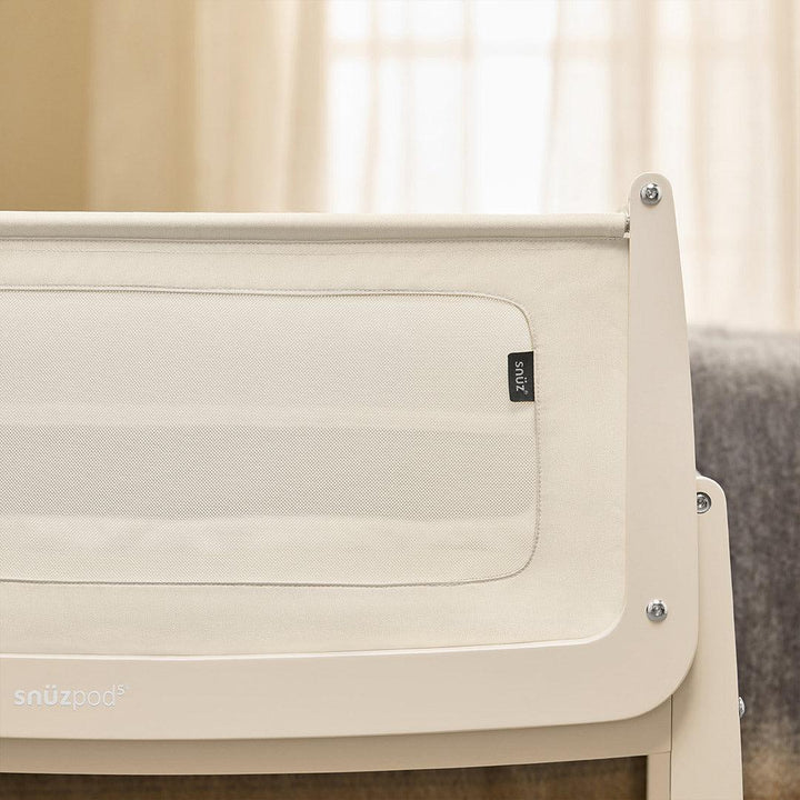 SnuzPod5 Bedside Crib - Cashmere