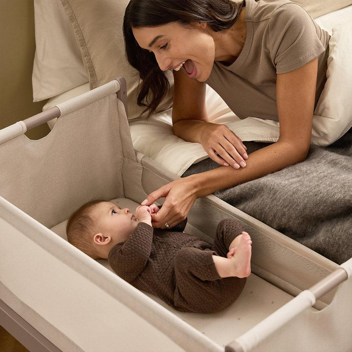 SnuzPod5 Bedside Crib - Mocha
