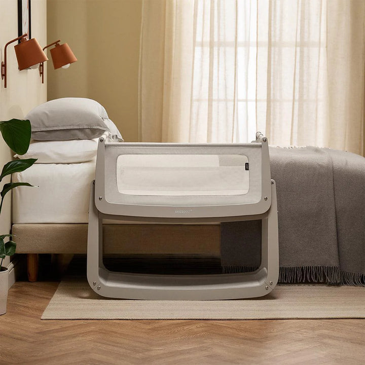 SnuzPod5 Bedside Crib - Pebble