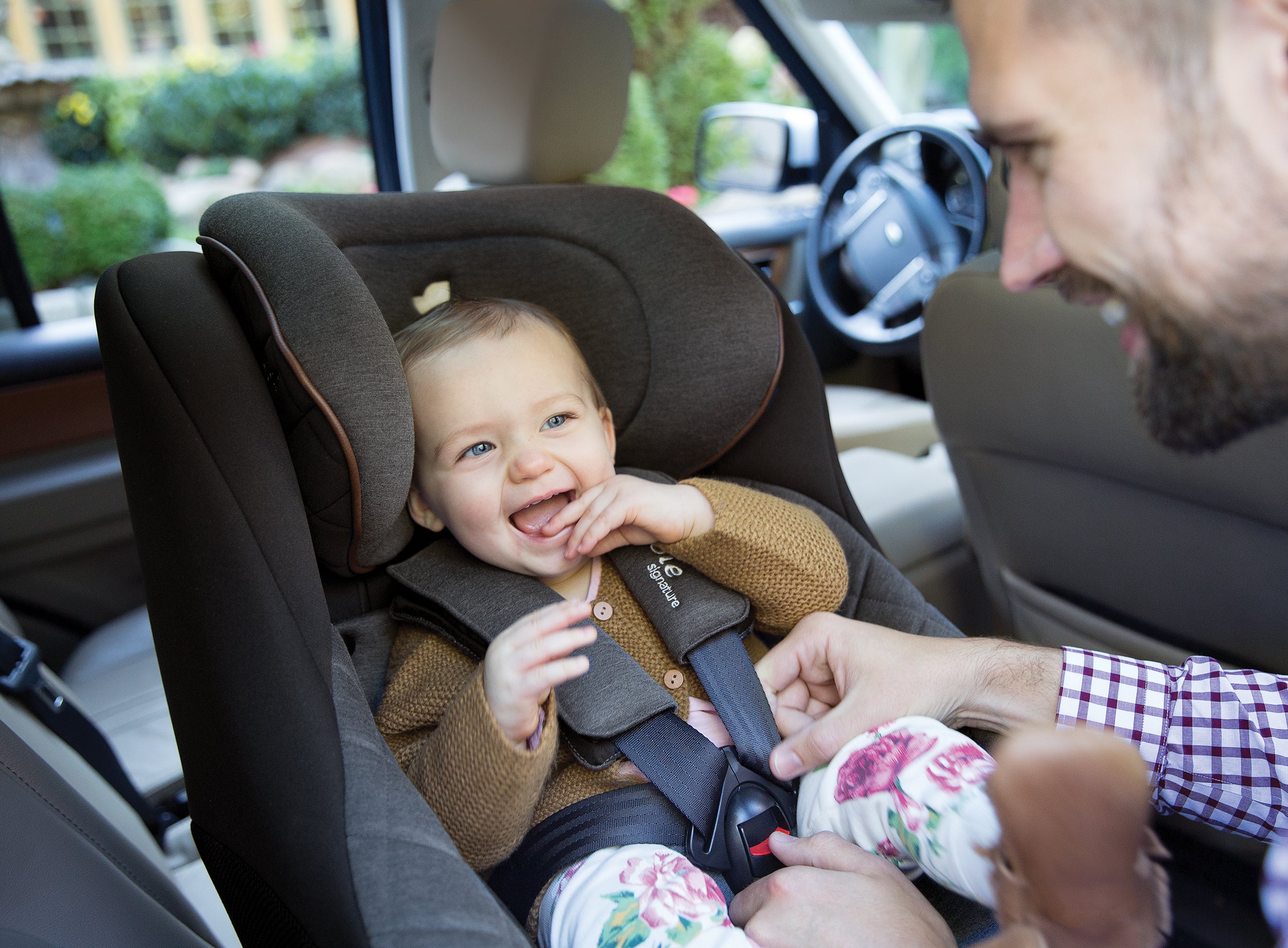 Joie signature best sale 360 car seat