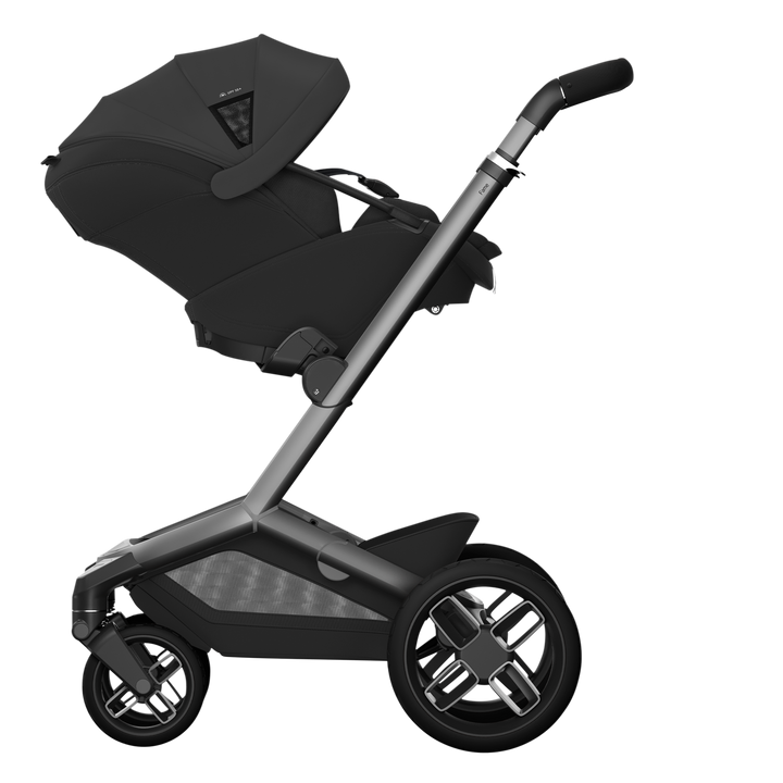 Maxi-Cosi FAME 8 Piece Ultimate Travel System - Onyx Black