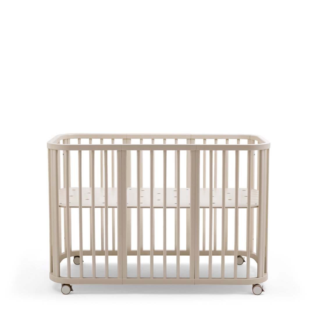 Stokke Nighti™ Convertible Cot Bed - Vanilla White