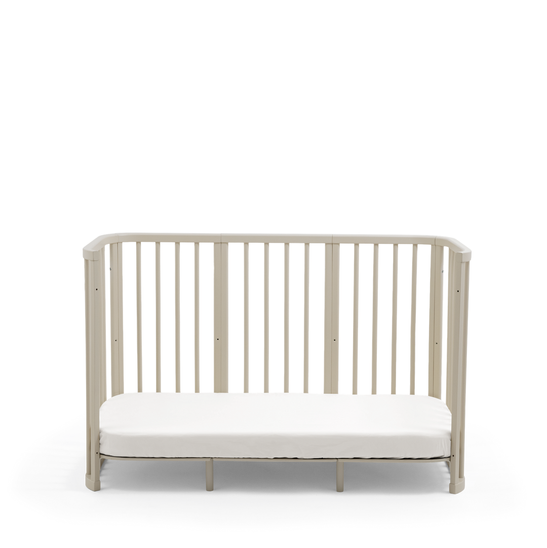 Stokke Nighti™ Convertible Cot Bed - Vanilla White