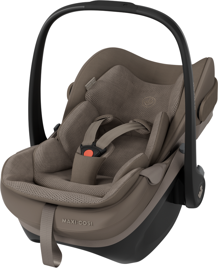 Maxi-Cosi FAME 10 Piece Premium Travel System - Oak Truffle