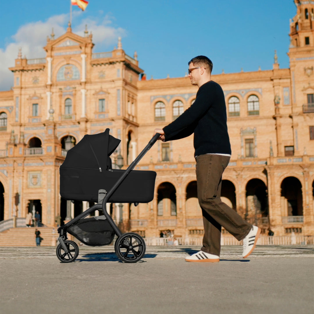 Silver Cross Breez Ultimate Family 360 Car Seat Bundle - Onyx