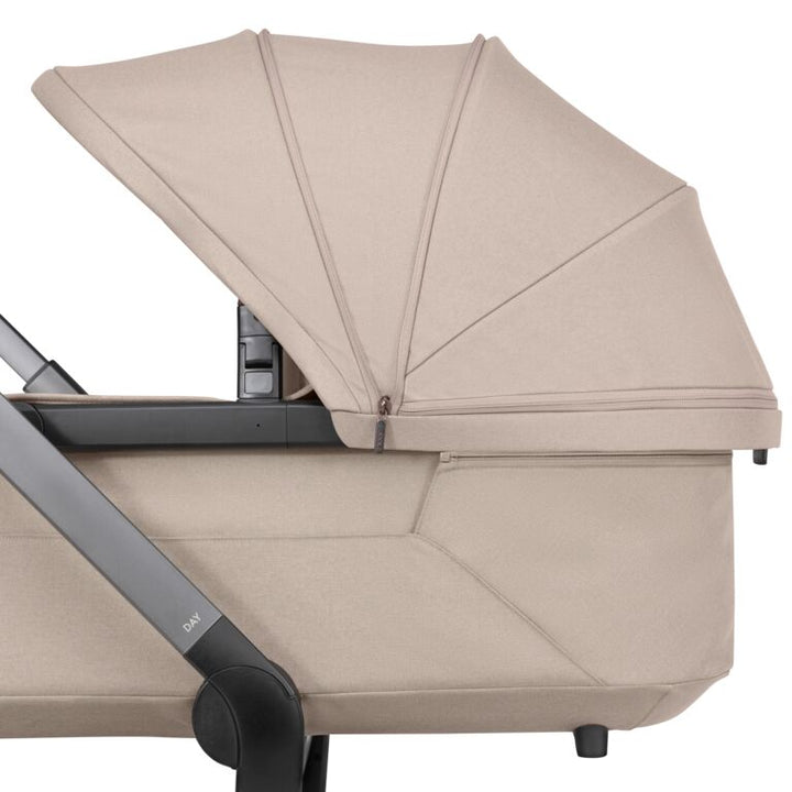 Joolz Day⁵ Essential Newborn bundle - Sandy Taupe