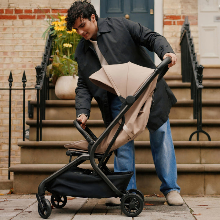 Silver Cross Nia Stroller & Carrycot - Champagne