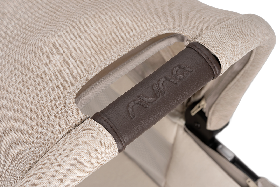 Nuna TRIV Next PIPA Urbn Bundle - Biscotti