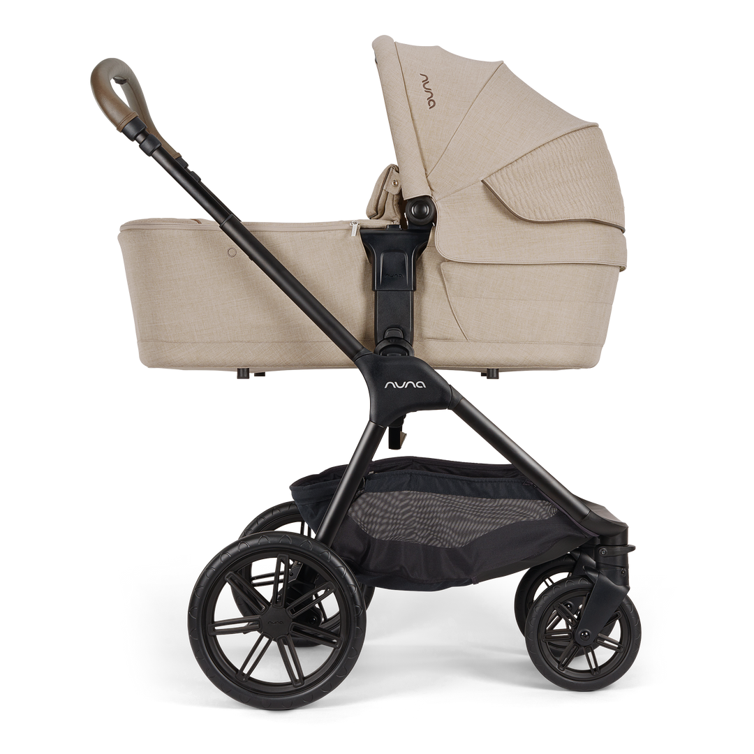 Nuna TRIV lx Stroller with Carrycot, Footmuff & Gloves - Cosmopolitan