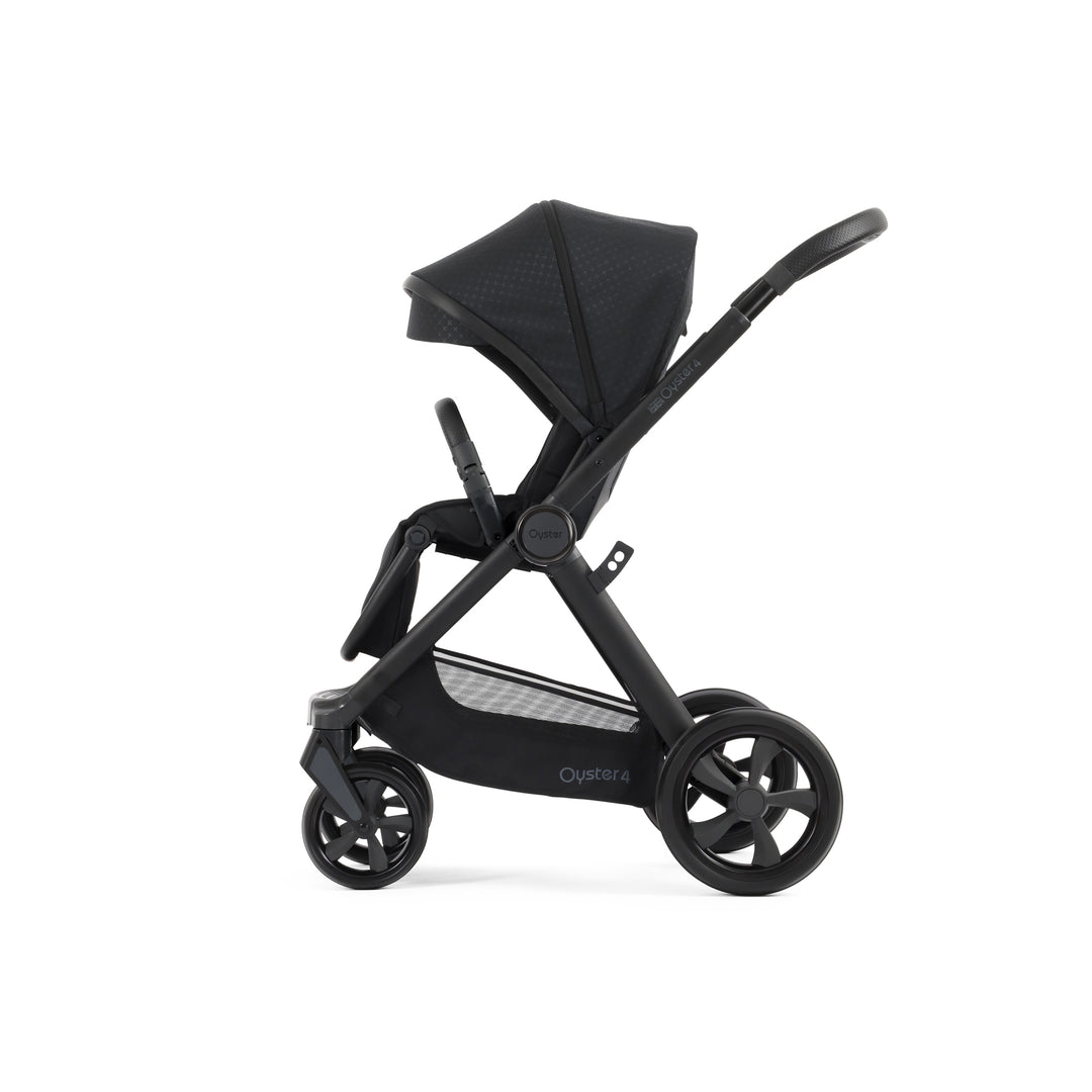 Babystyle Oyster 4 Essential Cloud T Bundle - Raven