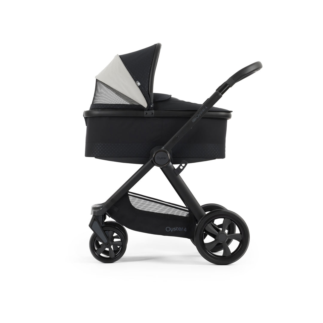 Babystyle Oyster 4 Essential Cloud T Bundle - Raven