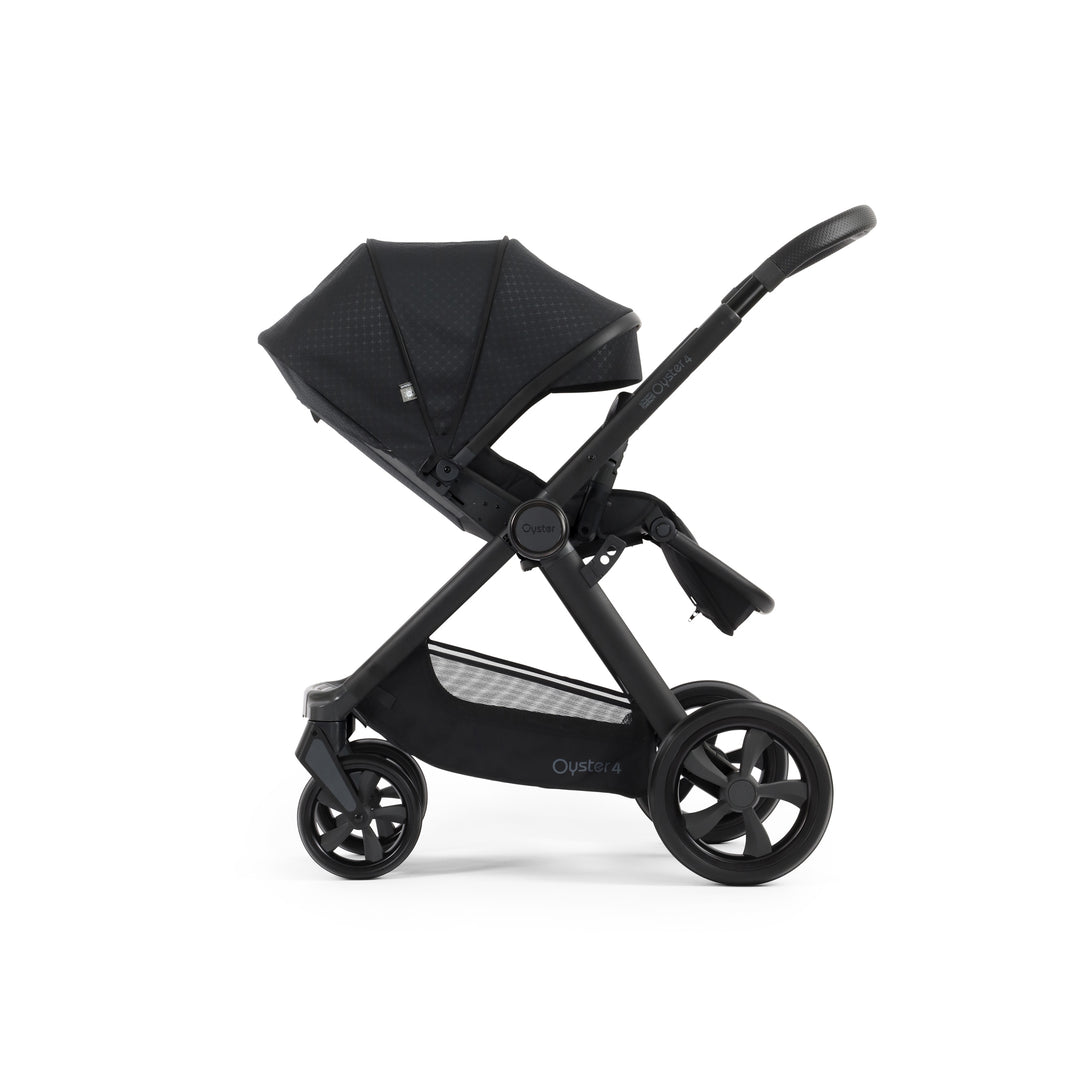 Babystyle Oyster 4 Essential Cloud T Bundle - Raven