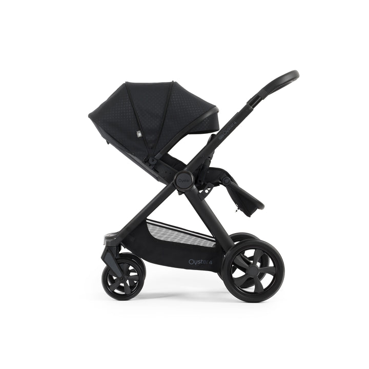 Babystyle Oyster 4 Essential Maxi-Cosi Cabriofix Bundle - Raven