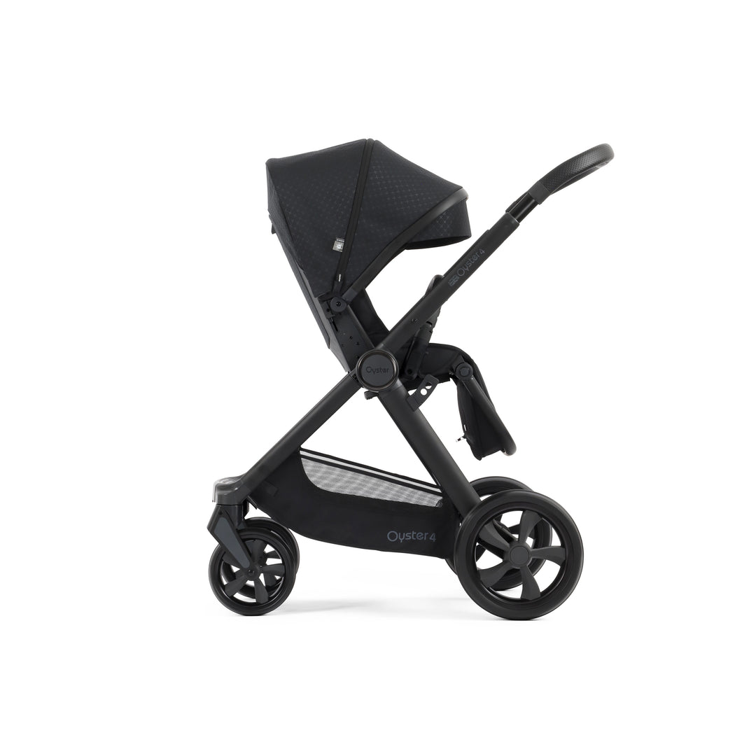 Babystyle Oyster 4 Essential Cloud T Bundle - Raven