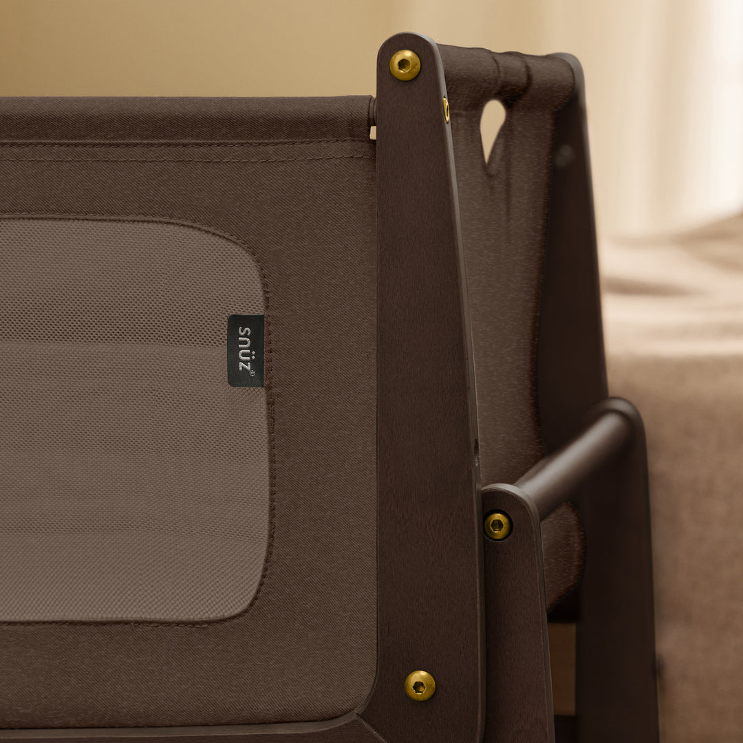 SnuzPod5 Bedside Crib - Chocolate