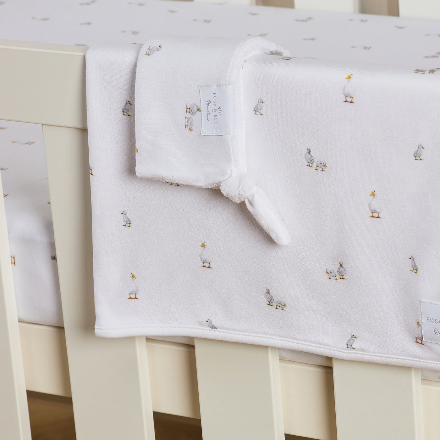 Silver Cross Cot Bed Starter Bedding Bundle - Duck Print