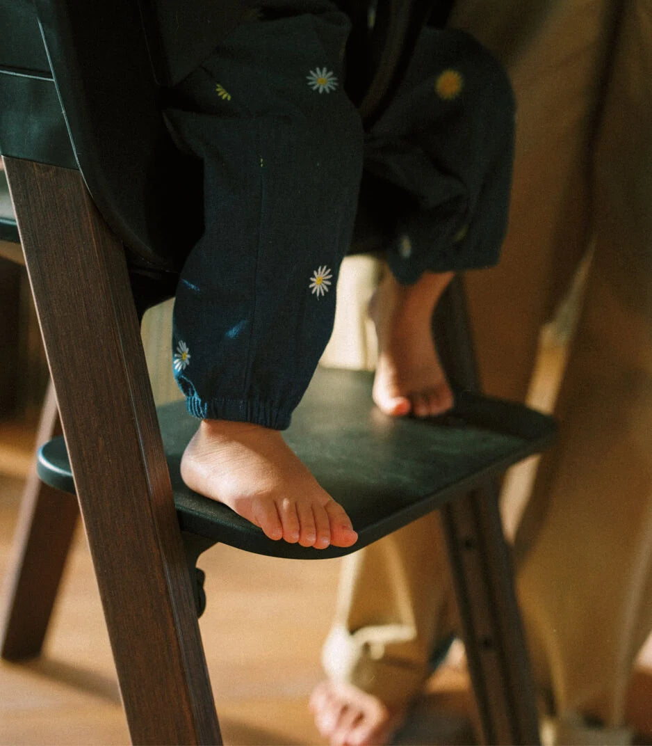 Stokke Steps High Chair - Black/Warm Brown