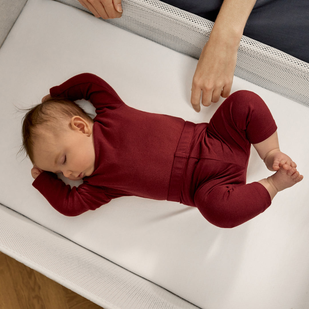 SnuzPod Studio Bedside Crib with mattress - Santorini Sky