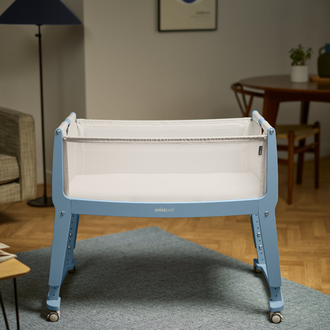 SnuzPod Studio Bedside Crib with mattress - Santorini Sky