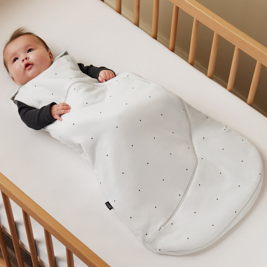 SnuzPouch Sleeping Bag 1.0 Tog (0-6 Months) - White Dot