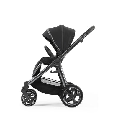 Babystyle Oyster 3 Essential Bundle with Cybex Cloud T & Base - Carbonite