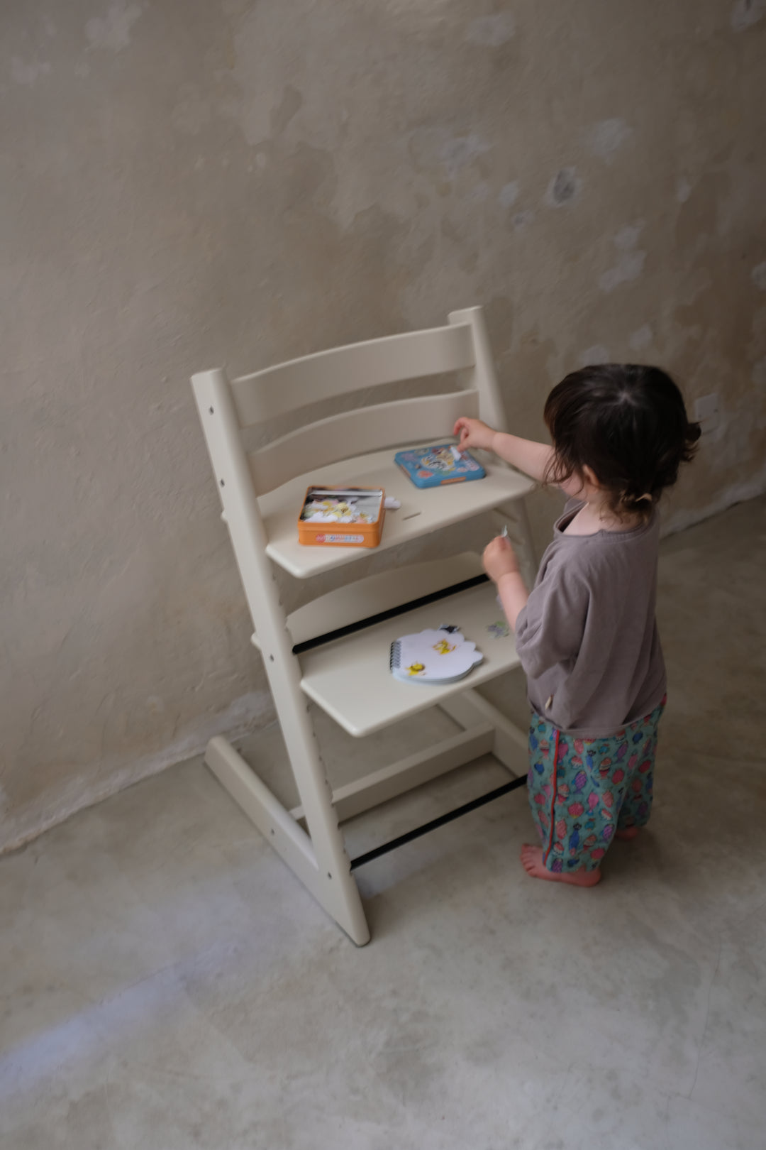 tripp trapp stokke whitewash Stokke Tripp Trapp Chair & Baby Set