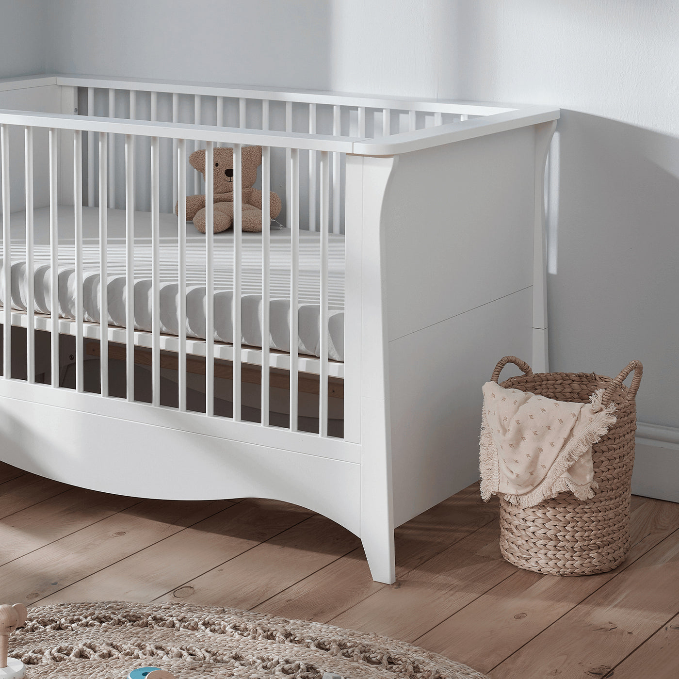 Clara 2pc Set 3 Drawer Dresser & Cot Bed  - White