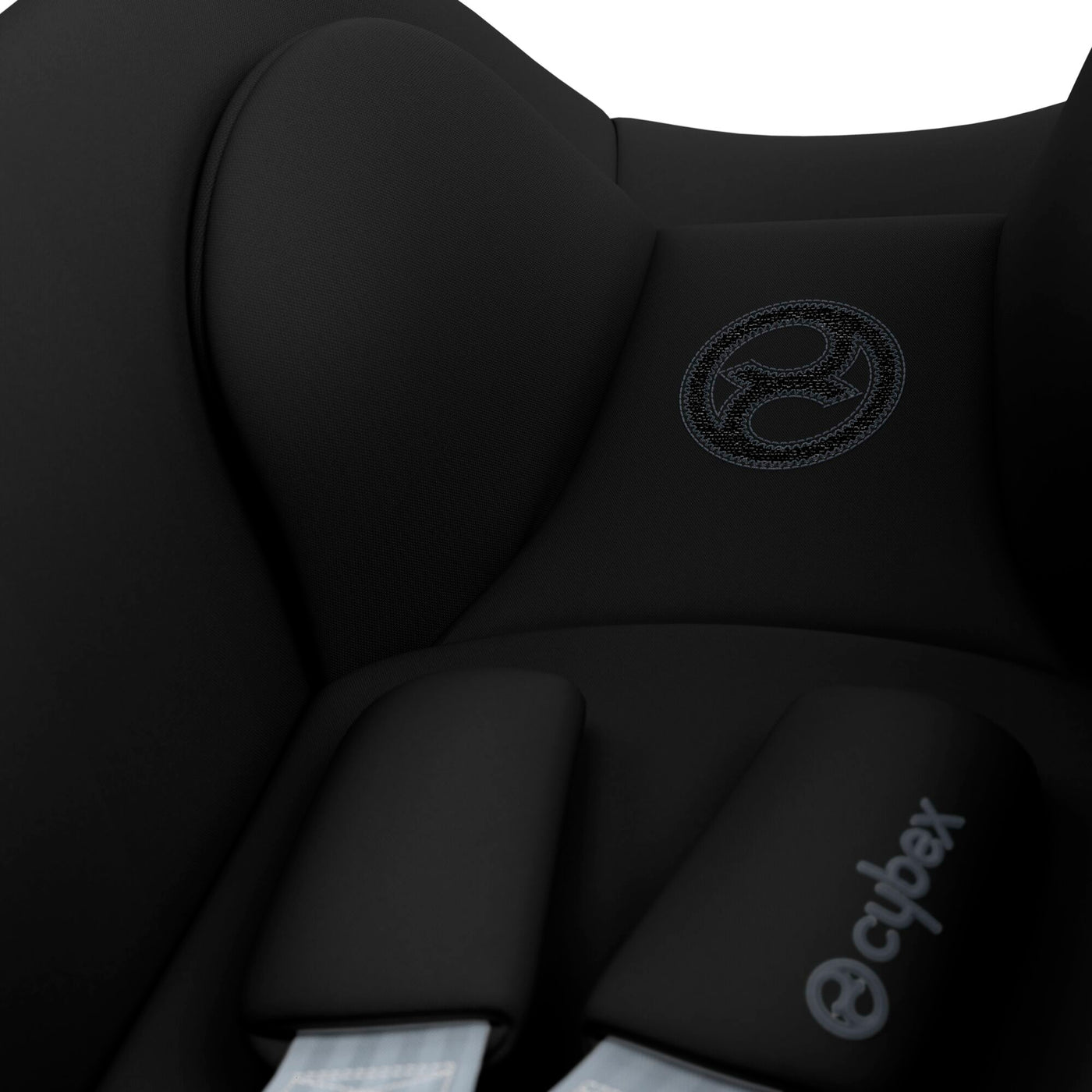 Cybex Cloud T i-Size Car Seat & Base T Isofix Base - Sepia Black
