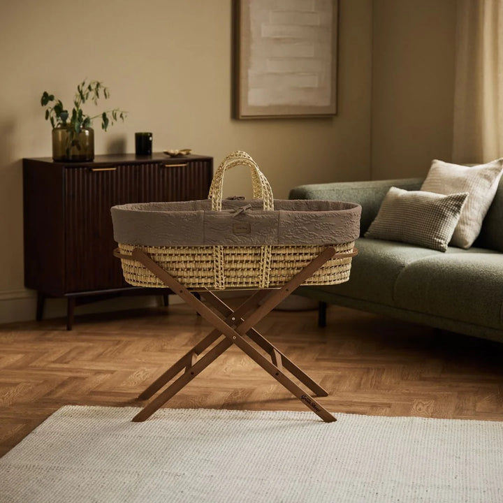 Little Green Sheep Organic Furrow Moses Basket, Mattress & Walnut Static Stand - Cocoa
