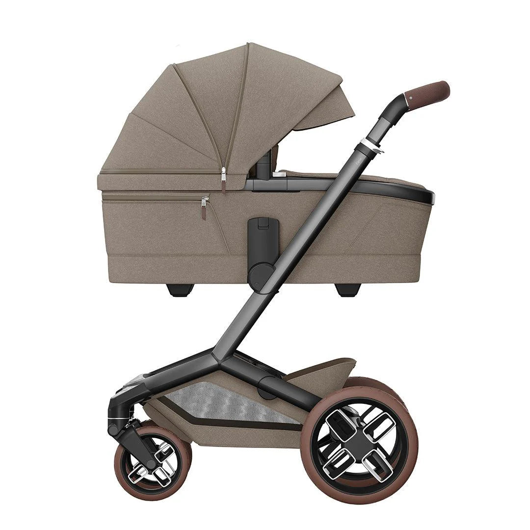 Maxi-Cosi FAME Pushchair & Carrycot - Twillic Truffle (Brown Wheels)