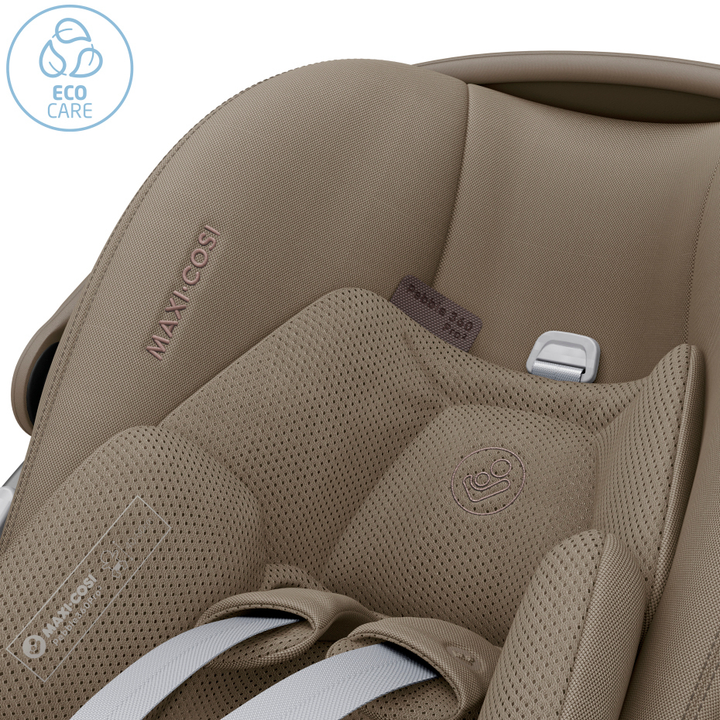 Maxi-Cosi Pebble 360 Pro 2 Car Seat  + Familyfix 360 Pro Isofix Base - Twillic Truffle