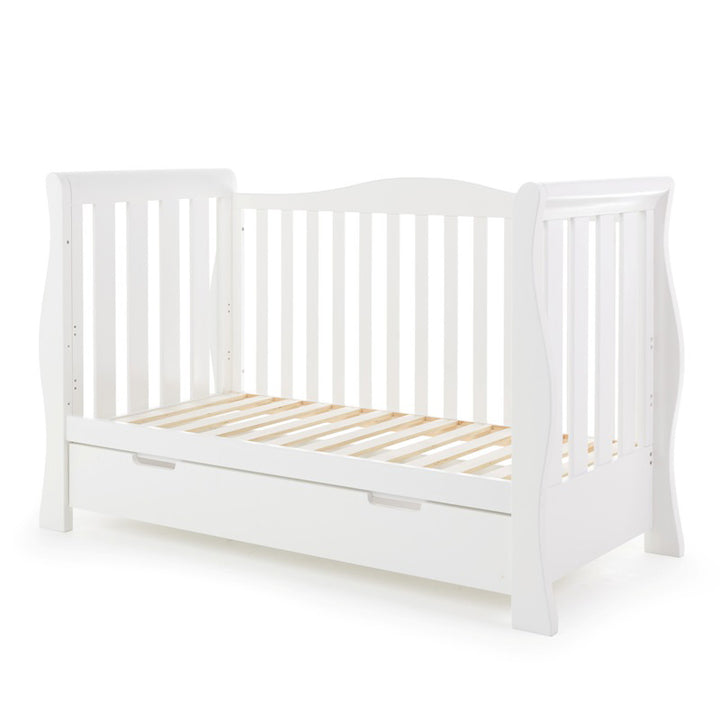 OBaby Stamford Luxe Sleigh Cot Bed - White
