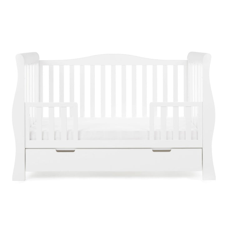 OBaby Stamford Luxe Sleigh Cot Bed - White