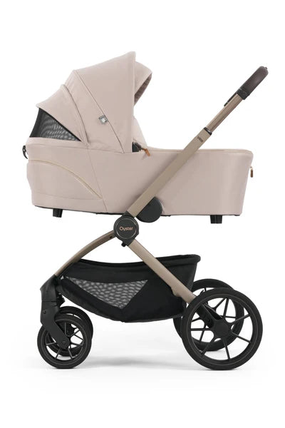 Oyster Vee Stroller & Carrycot Package - Vanilla