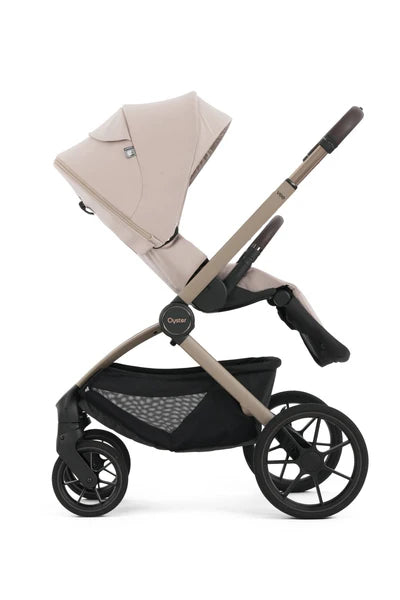 Oyster Vee Stroller & Carrycot Package - Vanilla