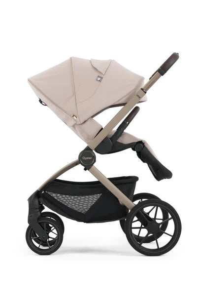 Oyster Vee Stroller & Carrycot Package - Vanilla