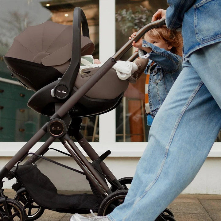 Silver Cross Glide Plus 360 Infant Car Seat - Timeless Cocoa